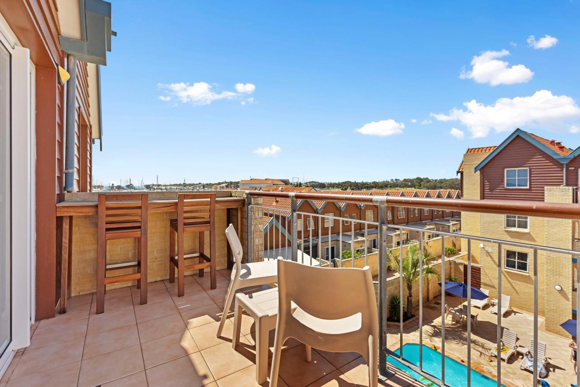 Nautica Residences Hillarys Perth Exteriör bild