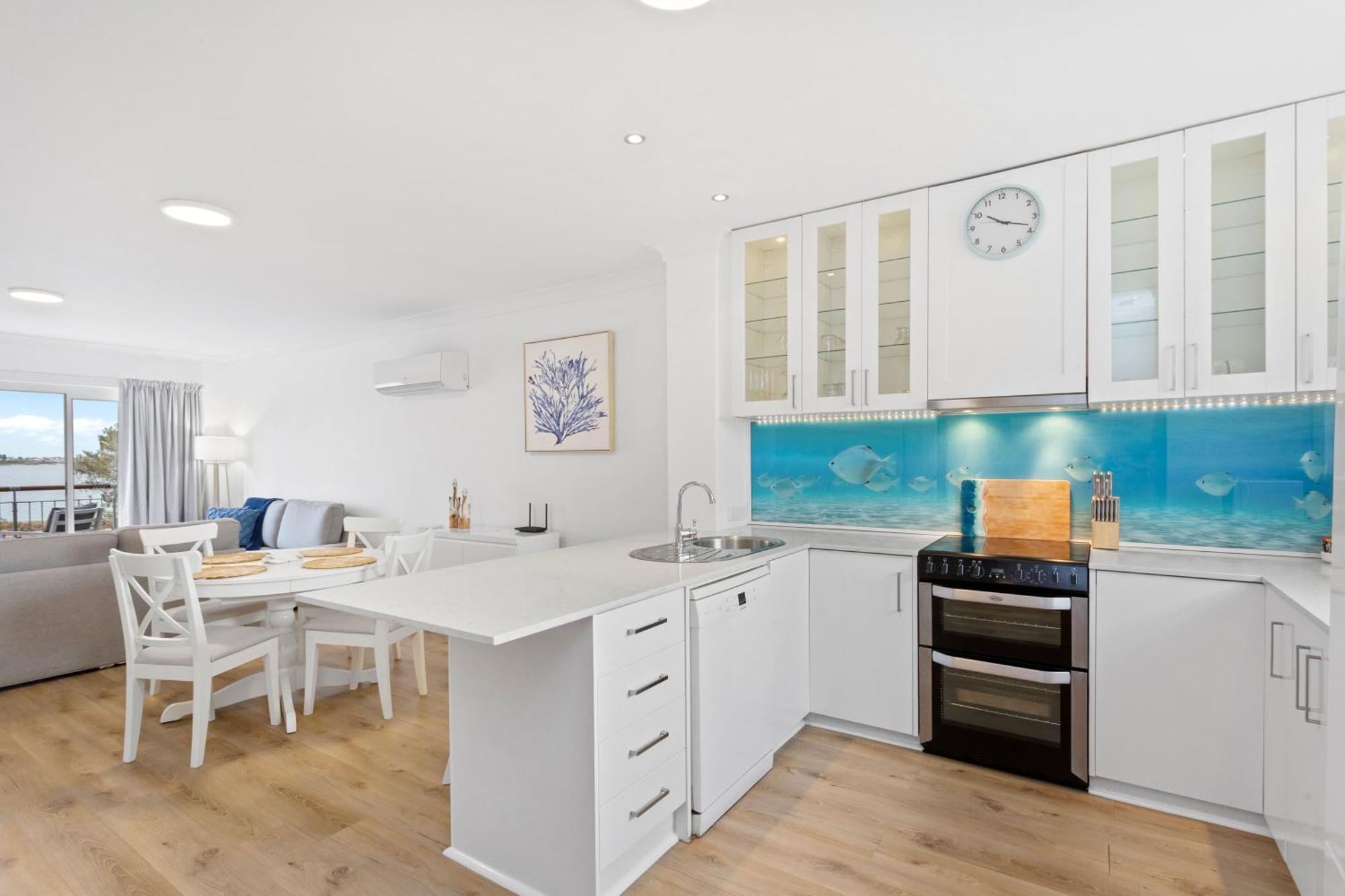 Nautica Residences Hillarys Perth Exteriör bild