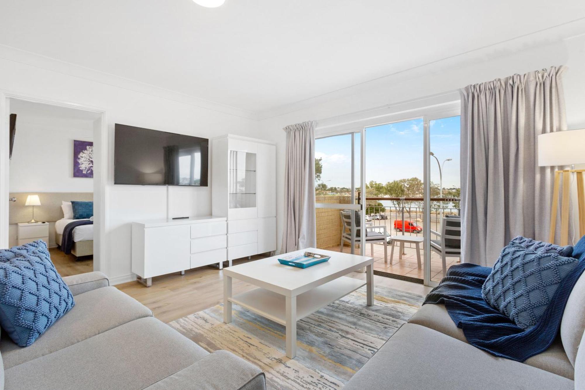 Nautica Residences Hillarys Perth Exteriör bild